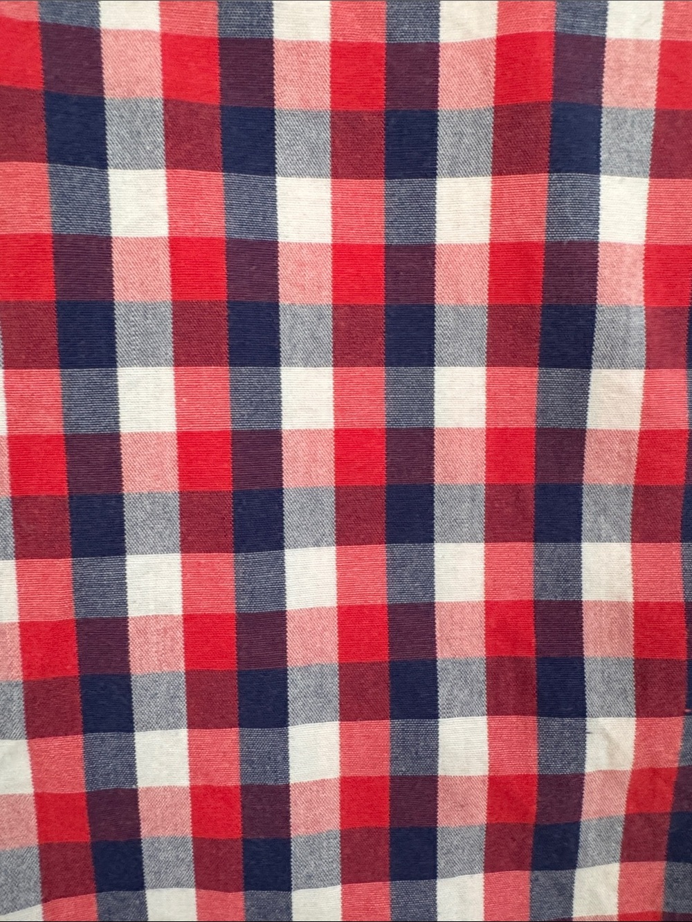 Vineyard Vines Red, Navy & White Check Button-Down Shirt Mens - Picture 6 of 6